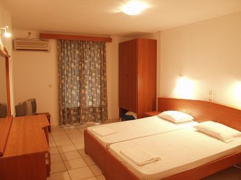 Hotel Alexander ラガナス エクステリア 写真